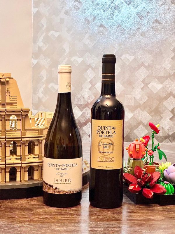 PROMO de inauguração!!! Combo Duo: Vinho Quinta da Portela de Baixo Branco e Tinto 2021 DOC Douro - Imagem 4